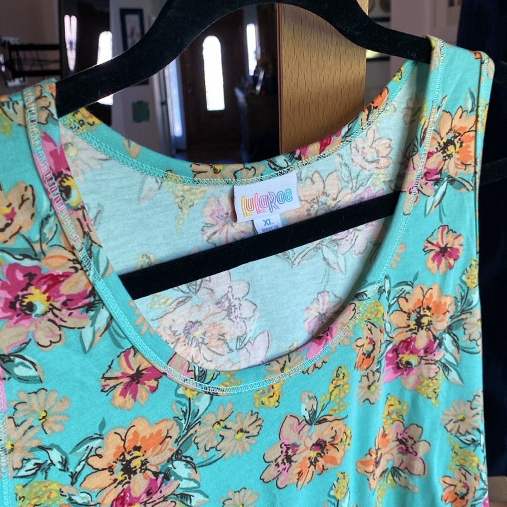 XL LulaRoe springtime floral Tank Top - Picture 2 of 6